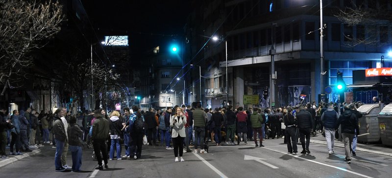 policija protest Srbija študenti