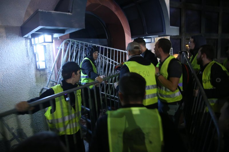 policija protest Srbija študenti