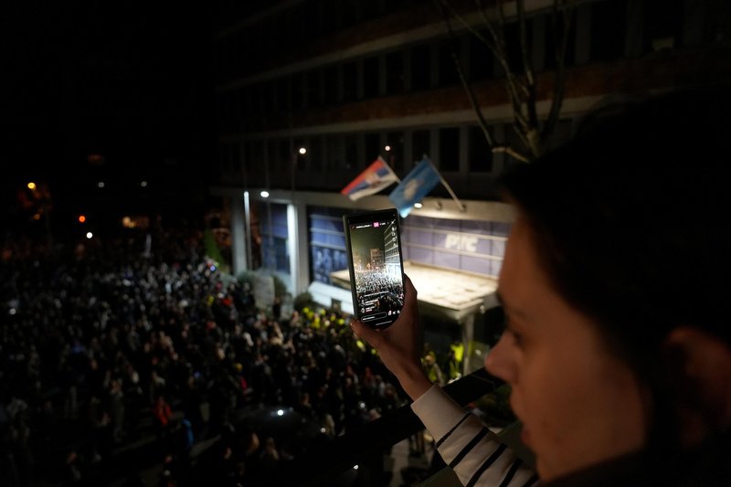 policija protest Srbija študenti