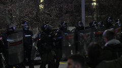 policija protest Srbija študenti