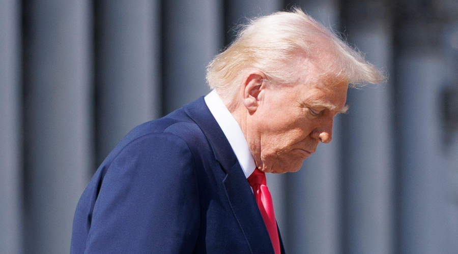 Si je Donald Trump spet premislil? Nad njegovo zadnjo izjavo navdušen tudi Hamas (foto: Profimedia)