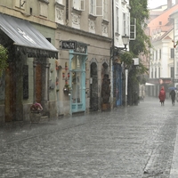 Koliko časa bo vztrajalo kislo vreme? Vremenoslovci so napovedali ...