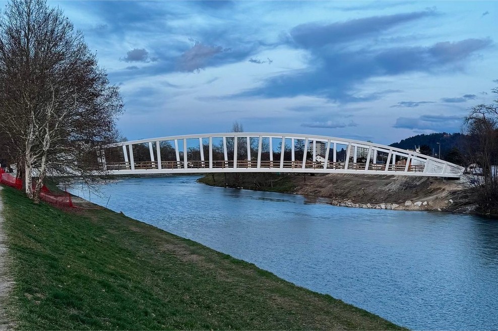 Kdaj bo končan kolesarski most, ki ga Celjani težko pričakujejo? (foto: Facebook/Mestna občina Celje)