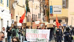 Koper shod protest Pohod za življenje Branimo reproduktivne pravice Socialistrski bralni krožek Zavod mreža za življenje in enakopravnost splav reproduktivne pravice