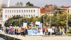Koper shod protest Pohod za življenje Branimo reproduktivne pravice Socialistrski bralni krožek Zavod mreža za življenje in enakopravnost splav reproduktivne pravice