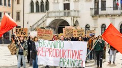 Koper shod protest Pohod za življenje Branimo reproduktivne pravice Socialistrski bralni krožek Zavod mreža za življenje in enakopravnost splav reproduktivne pravice