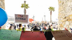 Koper shod protest Pohod za življenje Branimo reproduktivne pravice Socialistrski bralni krožek Zavod mreža za življenje in enakopravnost splav reproduktivne pravice