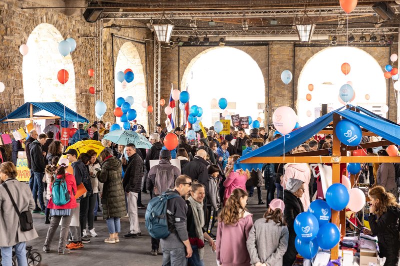 Koper shod protest Pohod za življenje Branimo reproduktivne pravice Socialistrski bralni krožek Zavod mreža za življenje in enakopravnost splav reproduktivne pravice