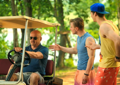 Ste opazili nov znan obraz v seriji Skrito v raju? Razkrivamo, kdo je in kje ste ga že videli (FOTO)