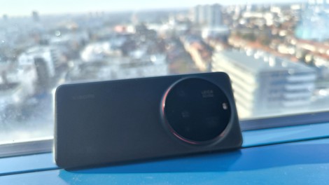 Ocenjujemo: Prvak mobilne fotografije in vrhunske zmogljivosti?