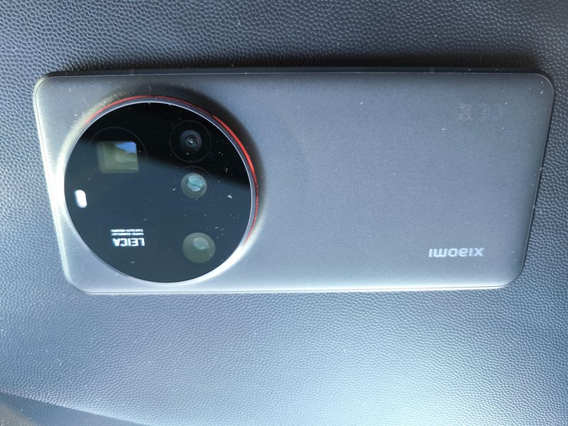 Ocenjujemo: Prvak mobilne fotografije in vrhunske zmogljivosti?