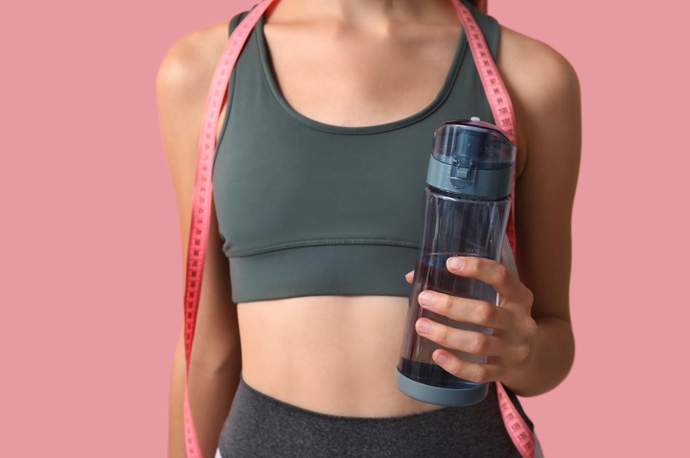 Tihi ubijalec, naprodaj na vsakem koraku: 28-letnica redno telovadila in zdravo jedla, pokopala jo je ta priljubljena pijača (foto: Profimedia)