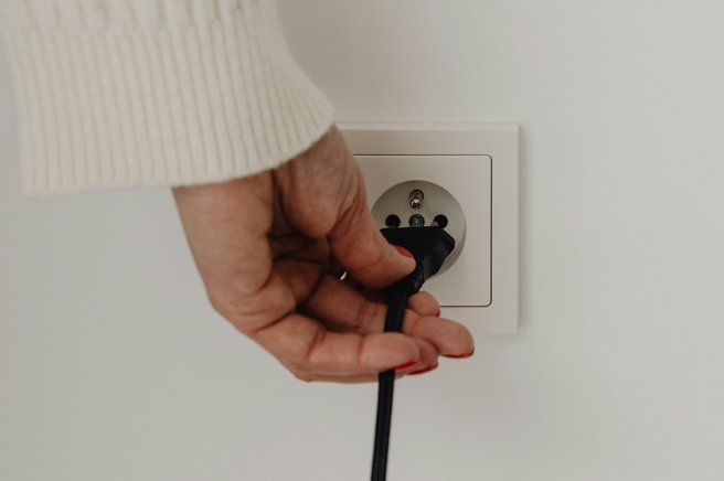 elektrika račun položnica vtičnica