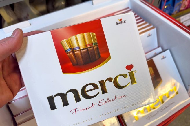 merci čokolade bonboniera