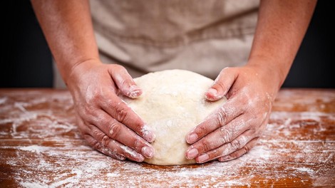 pek-pece-kruh.jpg