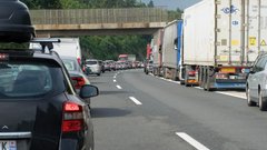 promet reševalni pas avtocesta