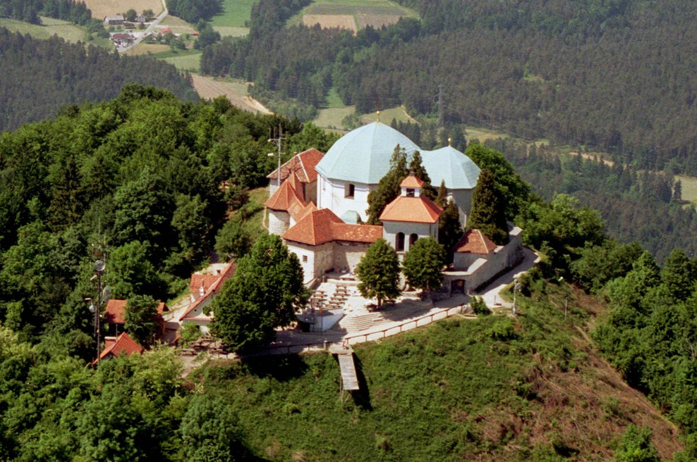 Šmarna gora bo dobila petzvezdični hotel: "To je norost" (foto: Bobo)