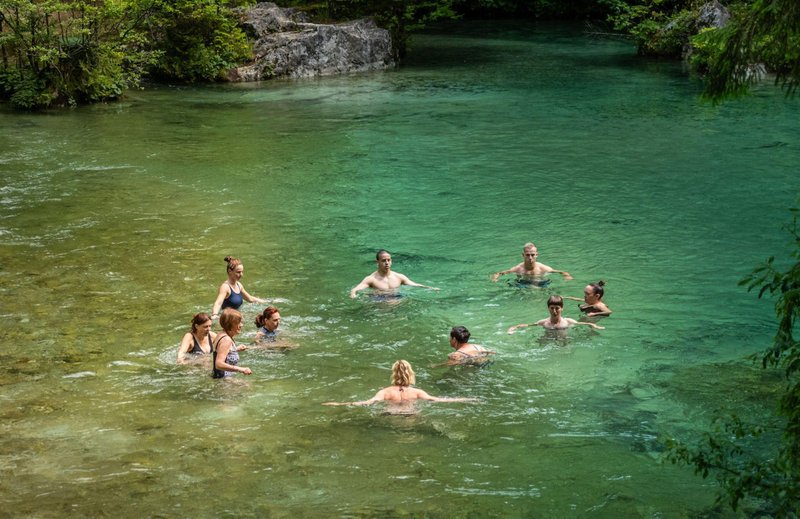 Ledena kopel - najboljši team building za podjetja