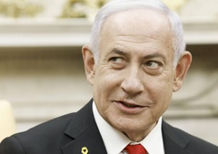 Se bo izvlekel iz težav? Netanjahu zaprosil izraelskega predsednika za pomilostitev