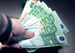 Velik finančni horoskop za leto 2026: Astrologi podali podrobno napoved za vsak znak, temu znamenju pa se obeta velik finančni napredek