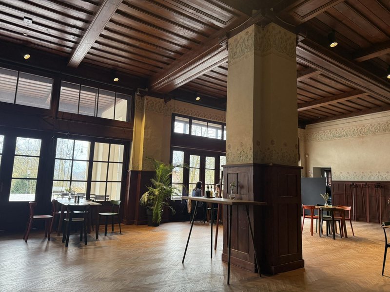 Svicarija bistro kavarna Tivoli