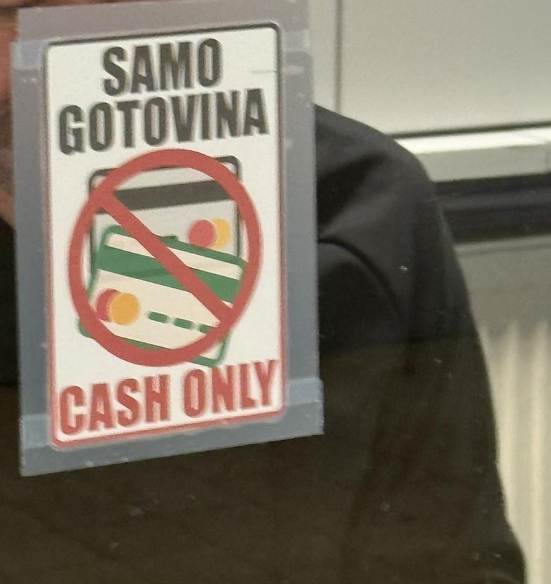 Ljubljana avtobusna postaja samo gotovina