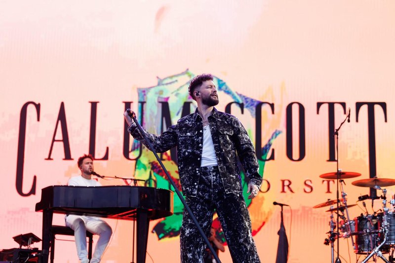 Calum Scott pevec glasbenik turneja Ljubljana