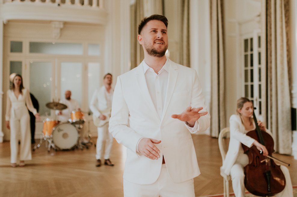 Gregor Ravnik z novo skladbo Le midva podarja upanje žalujočim staršem (foto: Osebni arhiv Gregorja Ravnika)