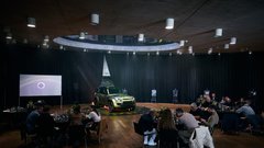 Na adrenalinskem dogodku se je Sloveniji predstavil novi defender OCTA (GALERIJA)