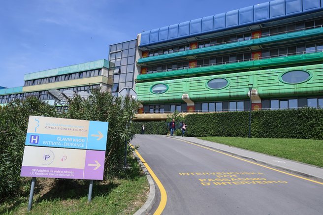 Splošna bolnišnica Izola