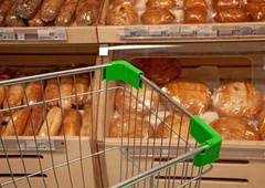 To je kruh, ki velja za najslabšega in najbolj redi (tako pravijo nutricionisti - raje se mu izognite)