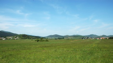 Loška dolina pitna voda občina
