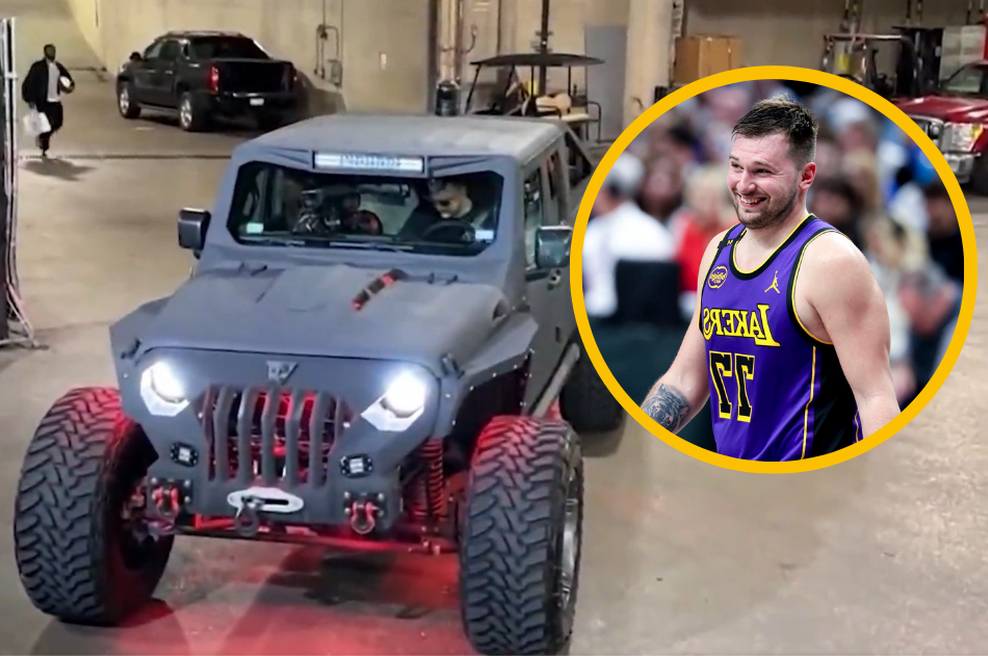 Luka Dončić na tekmo ni prišel sam: poglejte, kdo mu je delal družbo v 'pošastnem' avtomobilu (VIDEO) (foto: x.com/LSH_lakeshow/profimedia/fotomontaža)