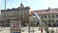 Ljubljana vodna skulptura Slovenska cesta