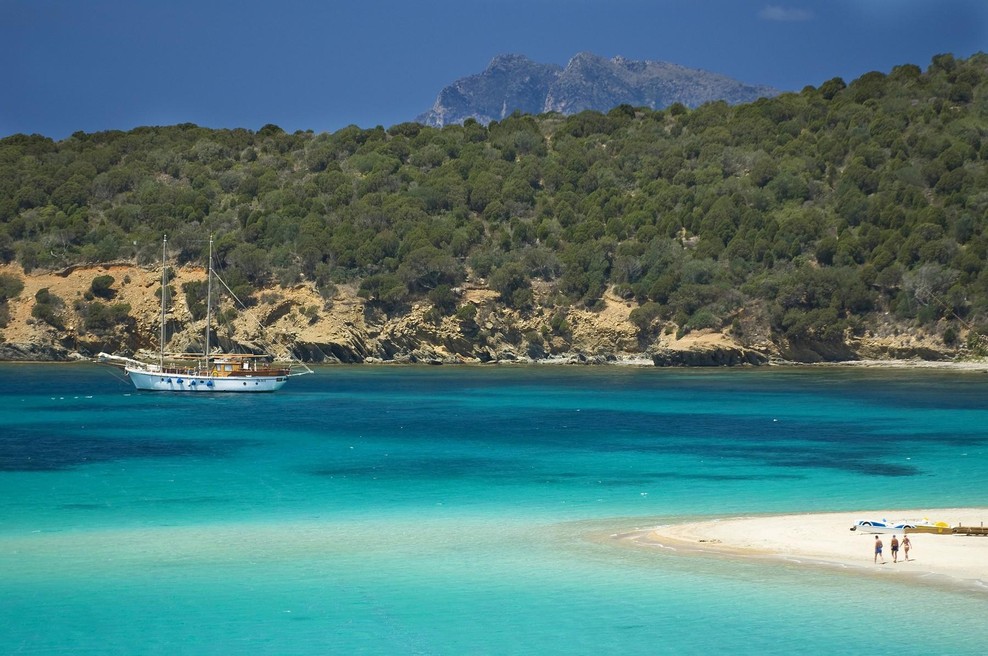 Cena množičnega turizma: na to čudovito italijansko plažo odslej samo še z rezervacijo (foto: Profimedia)