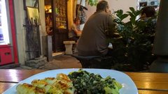 Piran Fritolin pri kantini
