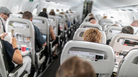 letalo avion potniki