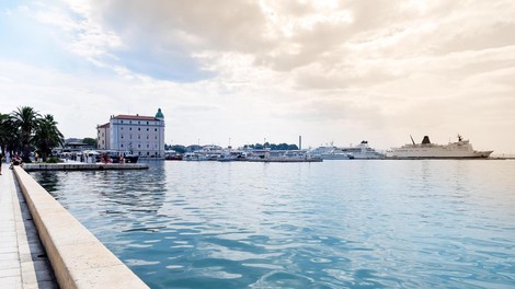 Split turizem trajekt ladje morje Jadransko morje Jadran