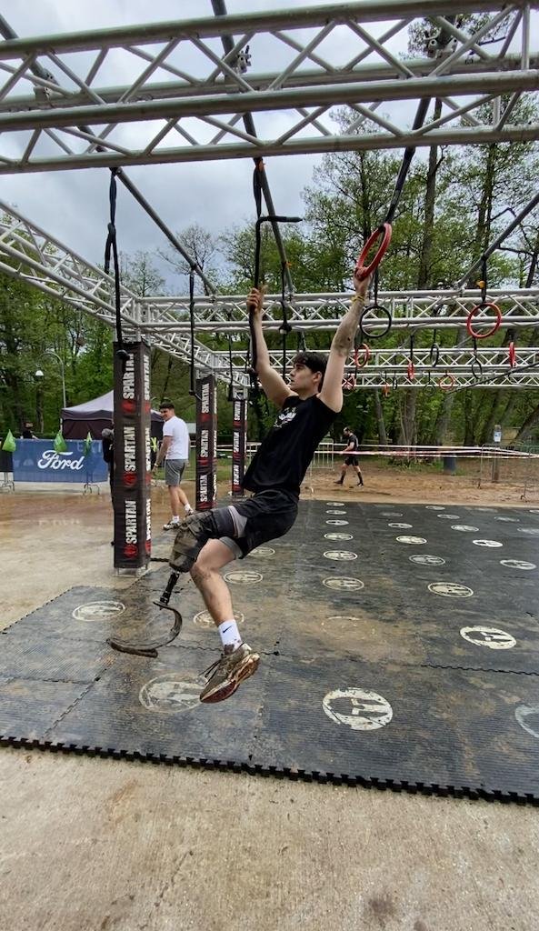 Spartan tek z ovirami bled