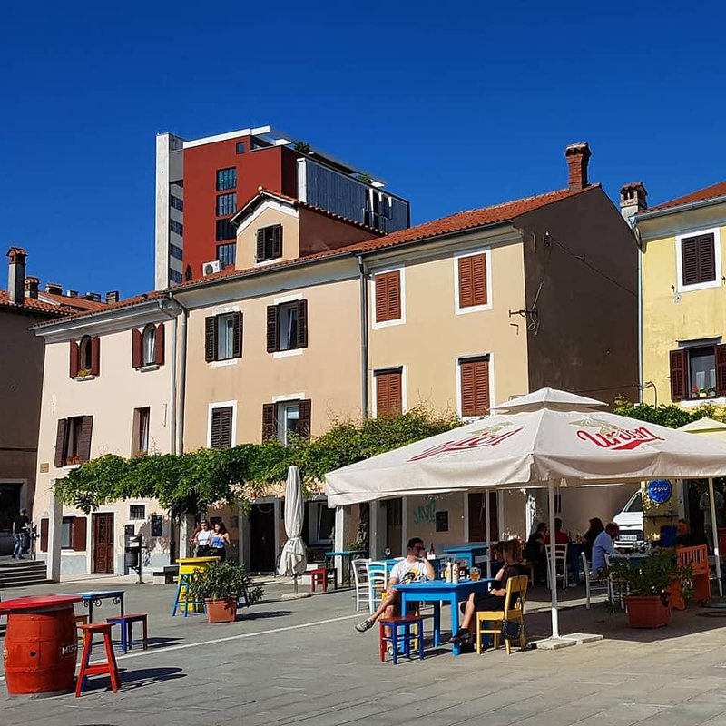 Miramar bar Koper morska hrana