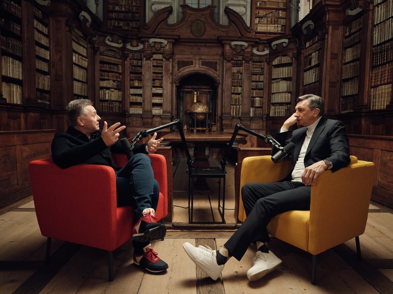 Prof. dr. Uroš Ahčan: "Vsi želimo ugajati." V podkastu razkriva, katere lepotne posege najpogosteje izbirajo moški