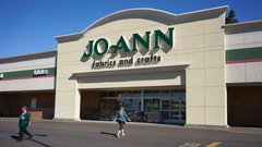 Joann Fabric and Craft Stores trgovina ZDA stečaj