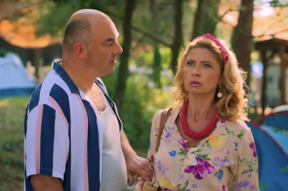 Gledalci serije Skrito v raju opazili velik spodrsljaj: ste videli te napake? (Ena še posebej izstopa) (foto: VOYO/posnetek zaslona)