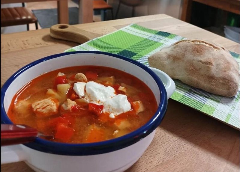 Pr'Picopeku piscancja obara