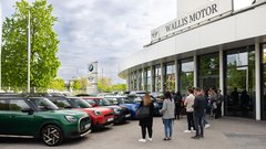 Z električnimi Miniji po slovenski Toskani: med tartufi, oljkami in realnostjo električne mobilnosti