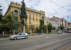 Ker Sabine ni bilo domov, so domači poklicali policijo: odšla v sosednje mesto, končala na drugem koncu Evrope (bizarna zgodba!)