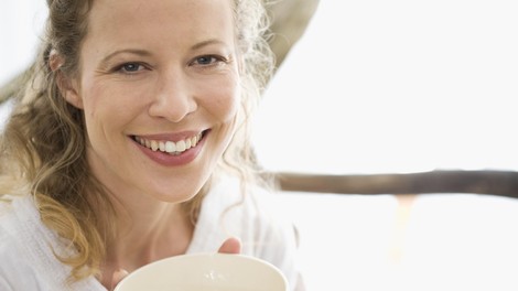 To je najbolj nevarna starost v vašem življenju: strokovnjak za dolgoživost razkriva, kako jo preživeti