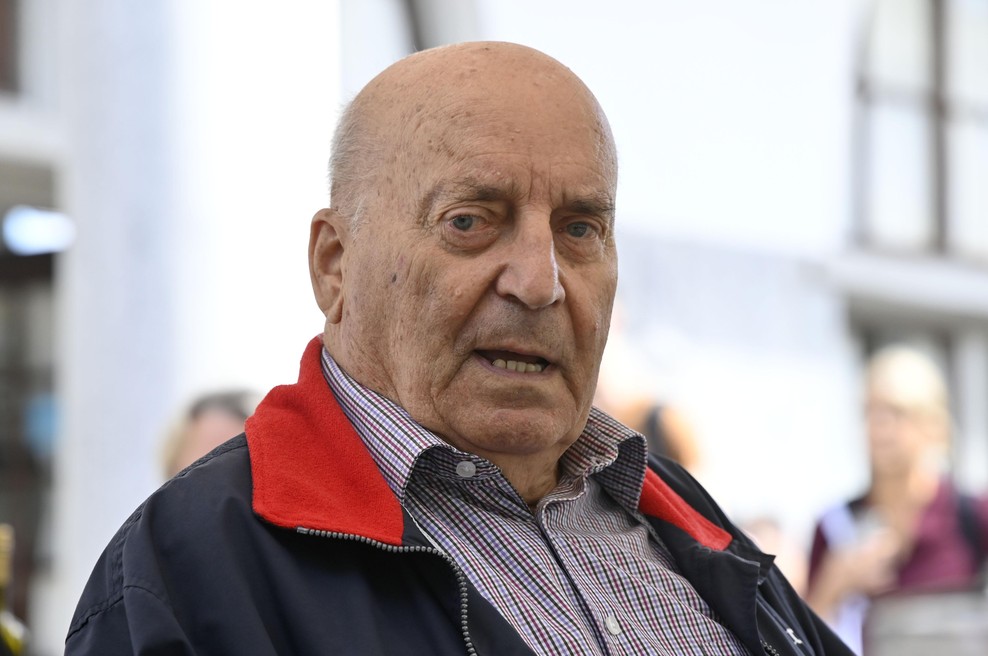 Odstranitev Daneua iz dvorane buri duhove: "To je več kot sramota. On je legenda in več kot kulturen človek" (foto: Bobo)