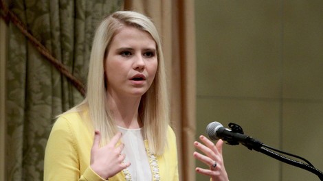 14-letno dekle izginilo neznano kam: policija 9 mesecev tavala v temi, nato se je zgodil čudež