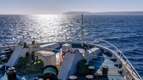 Malta Sicliija trajekt turizem dopust morje Sredozemlje